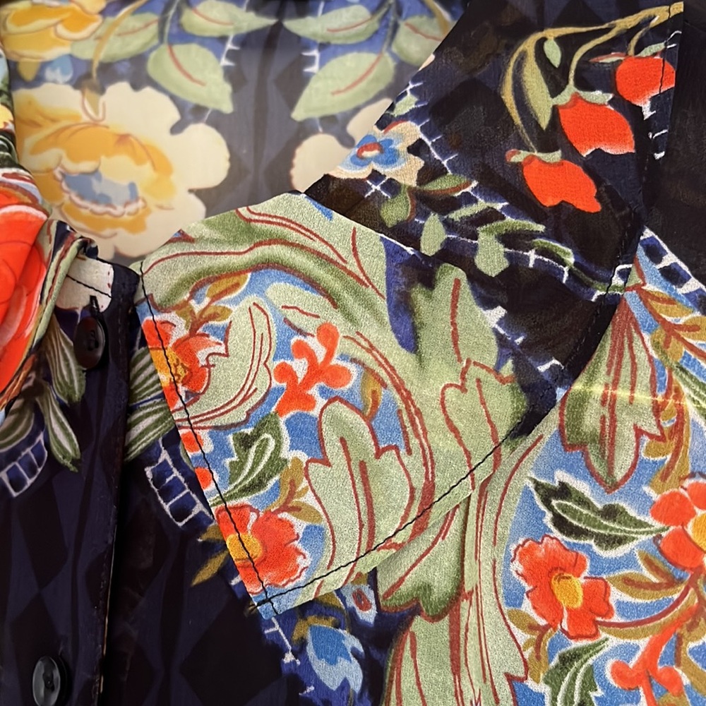 Euc Cabi Sheer Button-Down Blouse - image 3